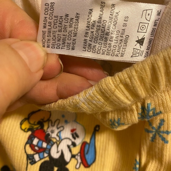 Disney Pajama Set Women L Mickey Mouse Snowman 2 Piece Lot Large Lg Yellow Blue - Picture 9 of 10